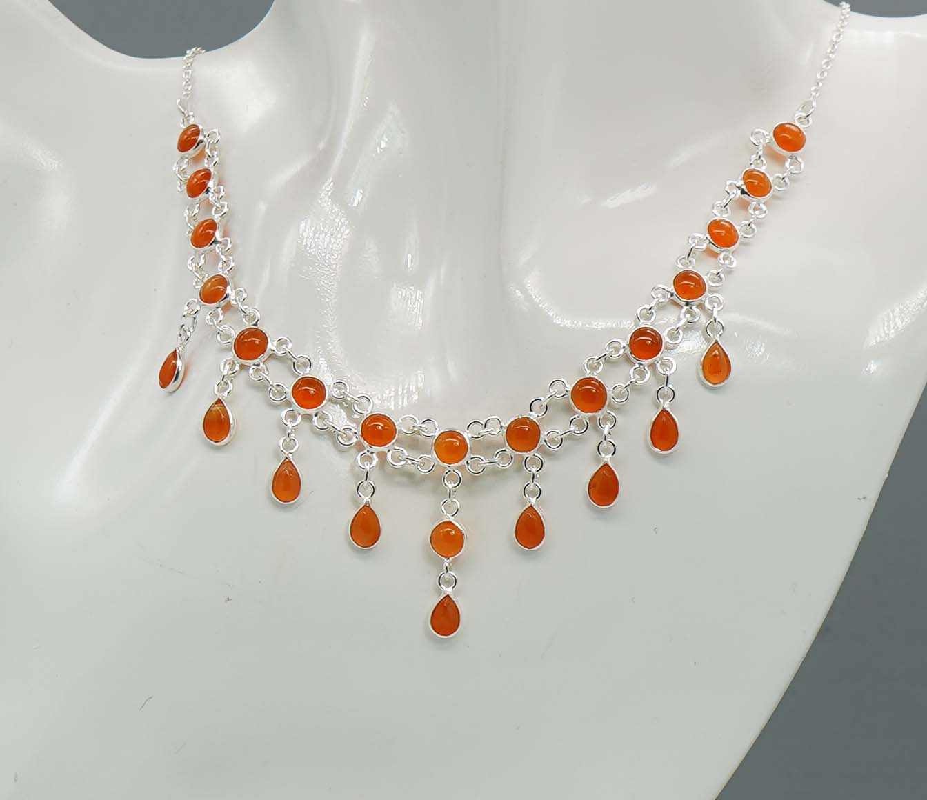 925 Solid Sterling Silver Red Carnelian Necklace - 11.3 GM