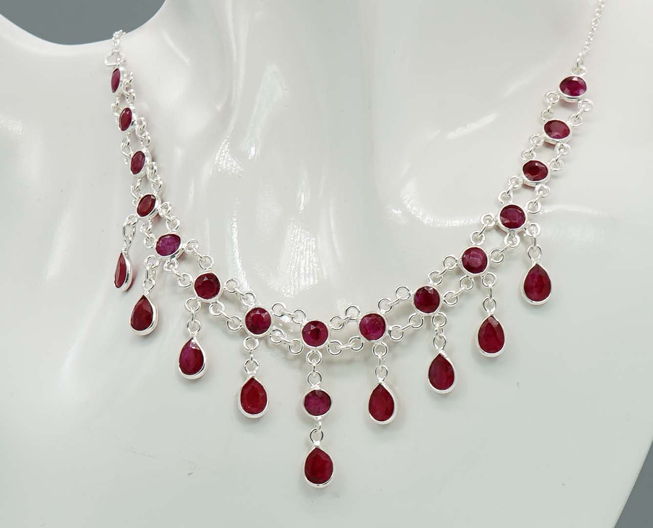 925 Solid Sterling Silver Faceted Red Ruby Necklace - 12 GM