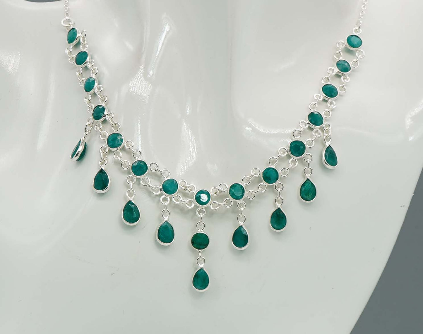 925 Solid Sterling Silver Faceted Green Emerald Necklace - 12.7 GM