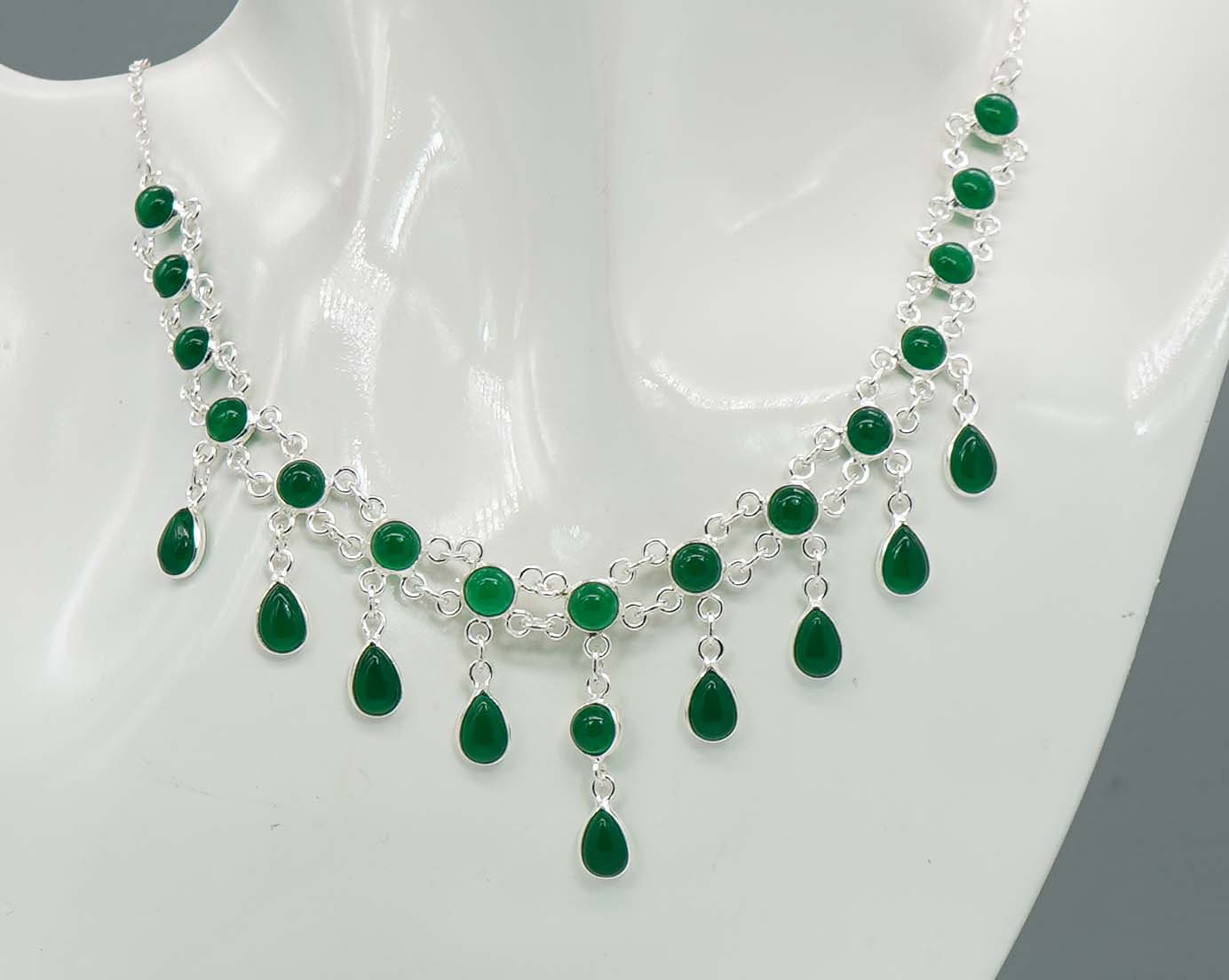 925 Solid Sterling Silver Green Onyx Necklace - 12.6 GM