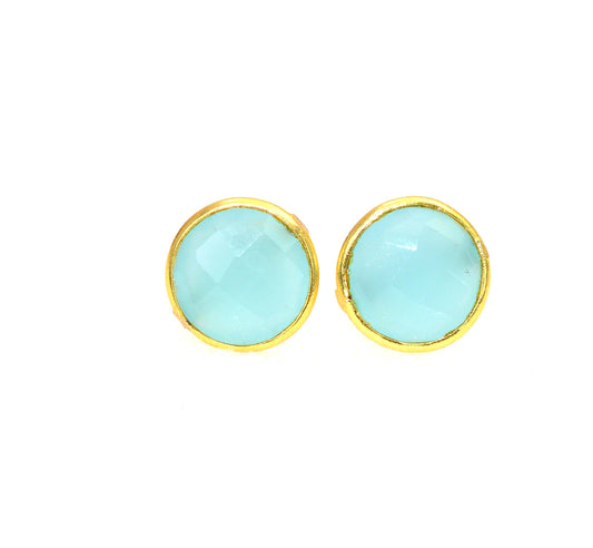 925 SOLID STERLING SILVER 24CT GOLD OVERLAY CUT BLUE CHALCEDONY STUD EARRING