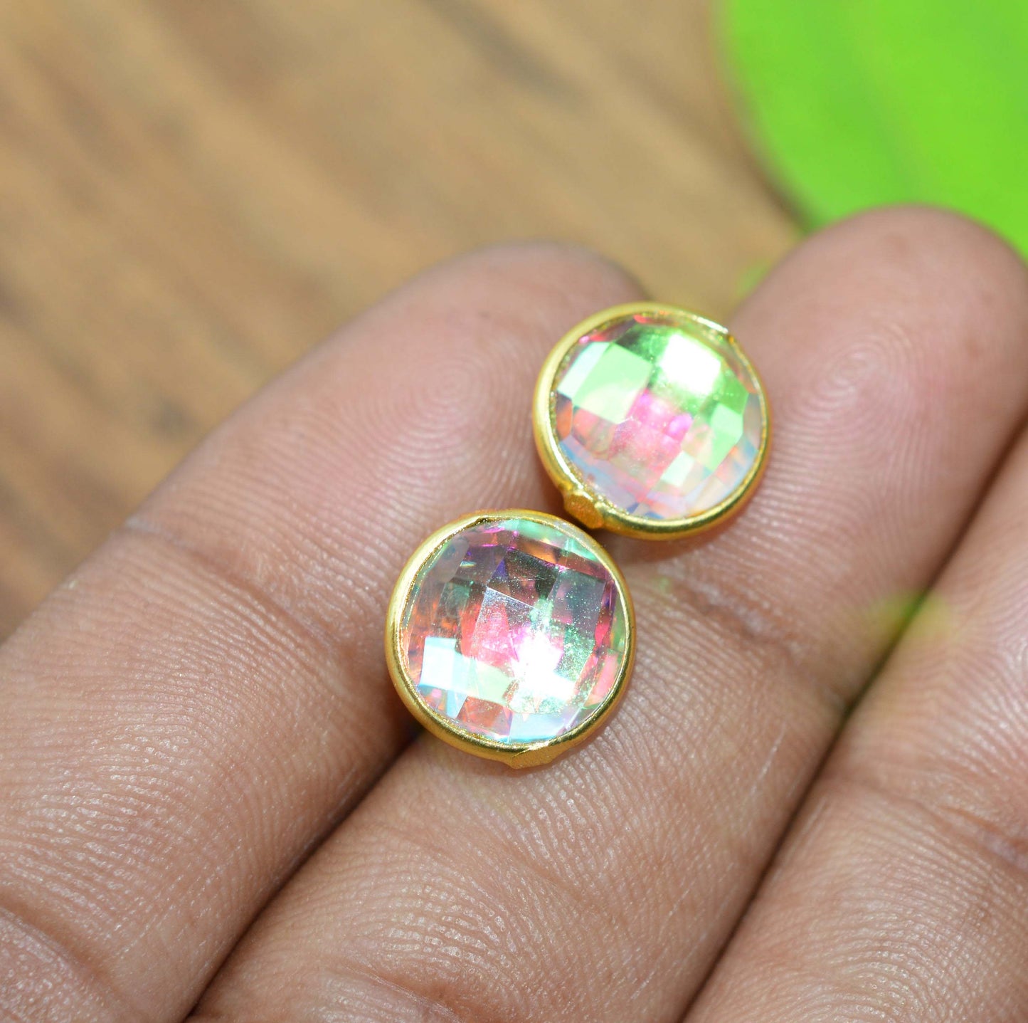 925 SOLID STERLINGSILVER 24CT GOLD OVERLAY RAINBOW MYSTIC QUARTZ STUD EARRING