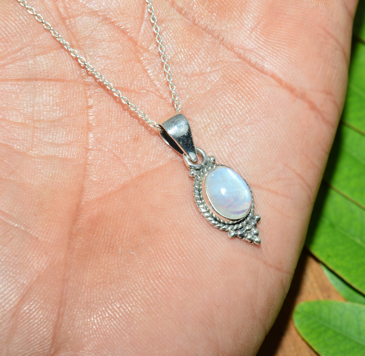 925 SOLID STERLING SILVER WHITE RAINBOW MOONSTONE CHAIN PENDANT