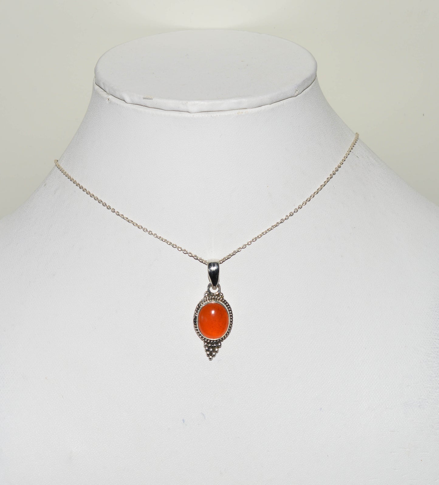 925 SOLID STERLING SILVER RED CARNELIAN CHAIN PENDANT