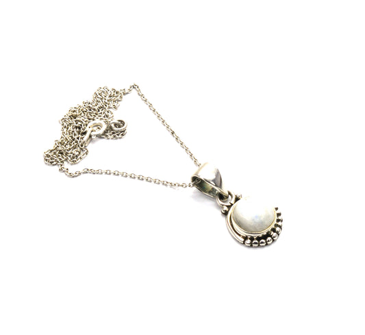 925 SOLID STERLING SILVER WHITE RAINBOW MOONSTONE CHAIN PENDANT