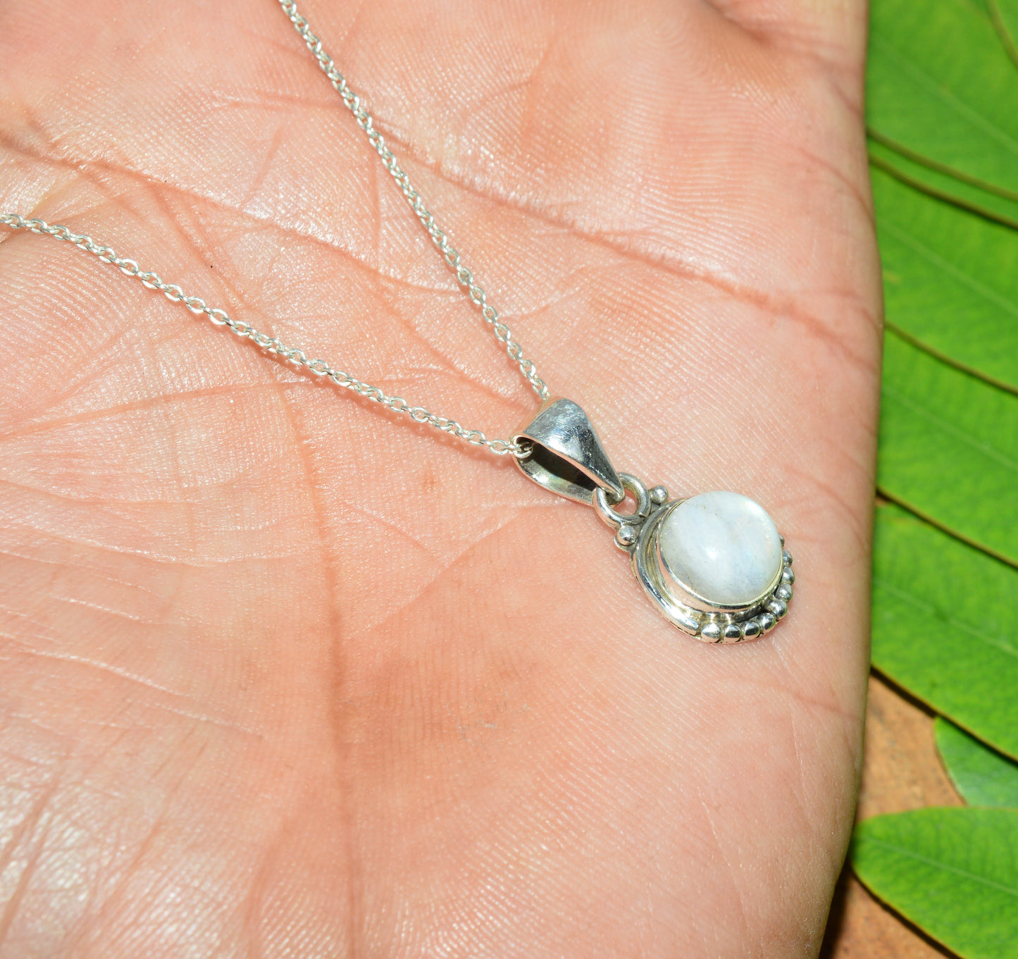925 SOLID STERLING SILVER WHITE RAINBOW MOONSTONE CHAIN PENDANT