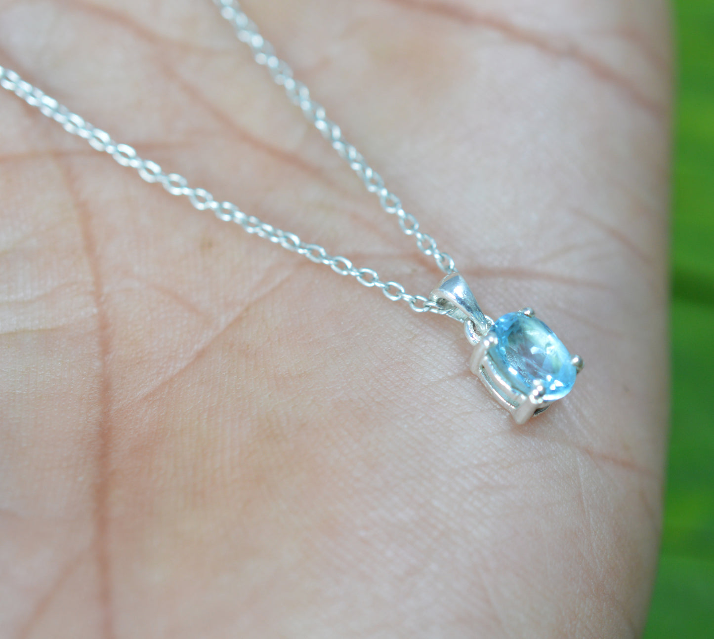 925 SOLID STERLING SILVER BLUE TOPAZ CHAIN PENDANT -18.5 INCH