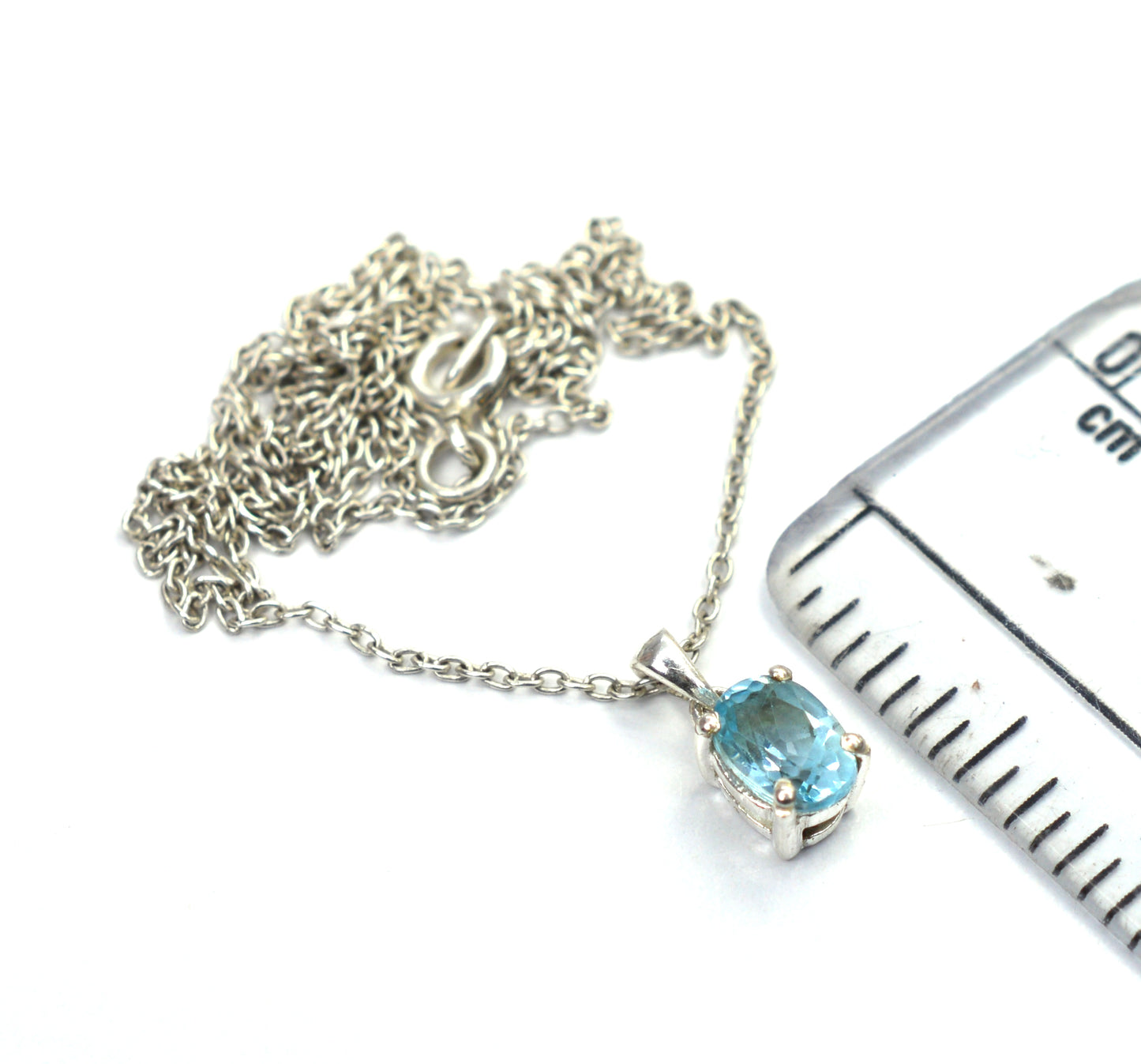 925 SOLID STERLING SILVER BLUE TOPAZ CHAIN PENDANT -18.5 INCH