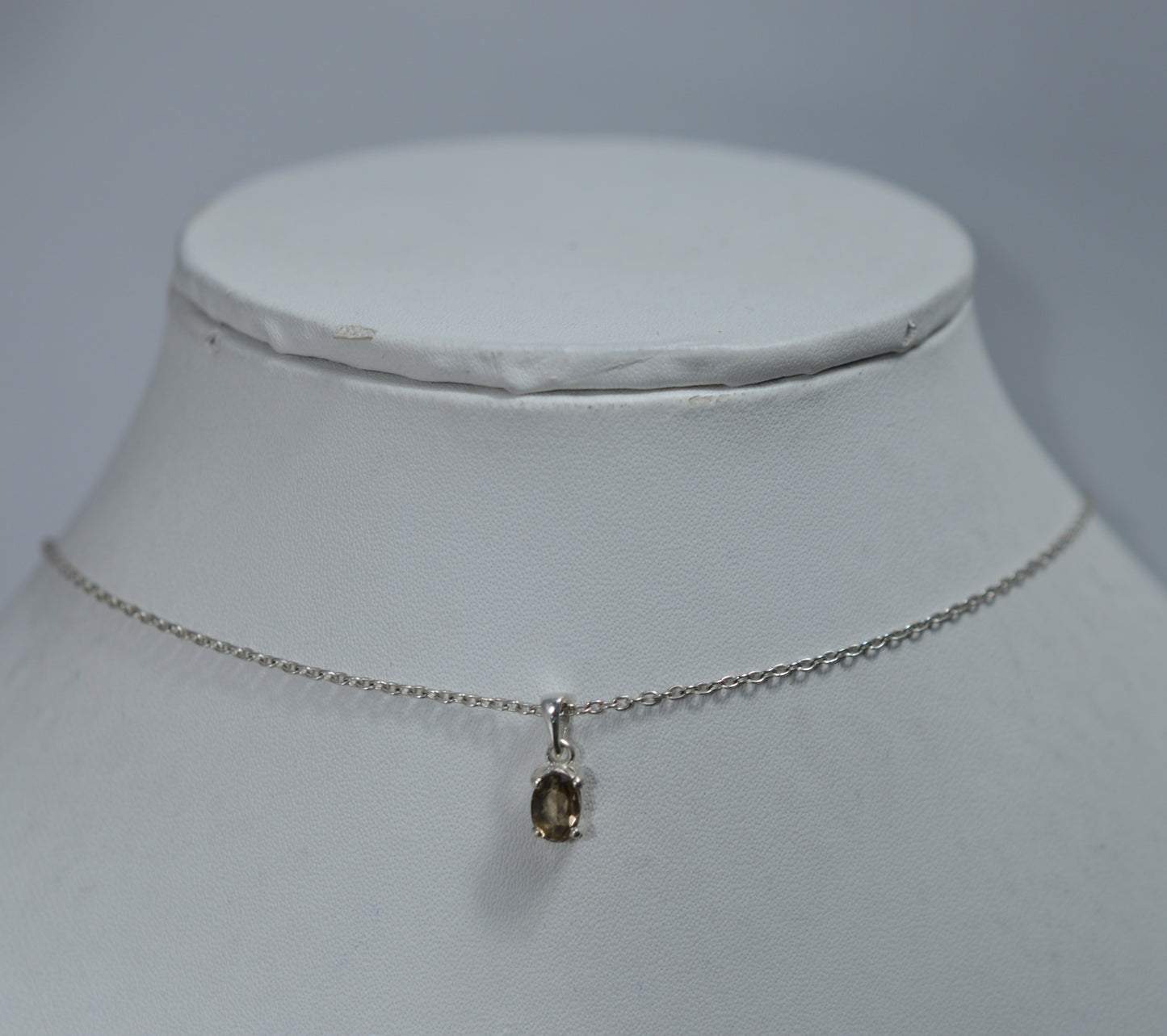 925 SOLID STERLING SILVER SMOKY QUARTZ CHAIN PENDANT - 18.5 INCH