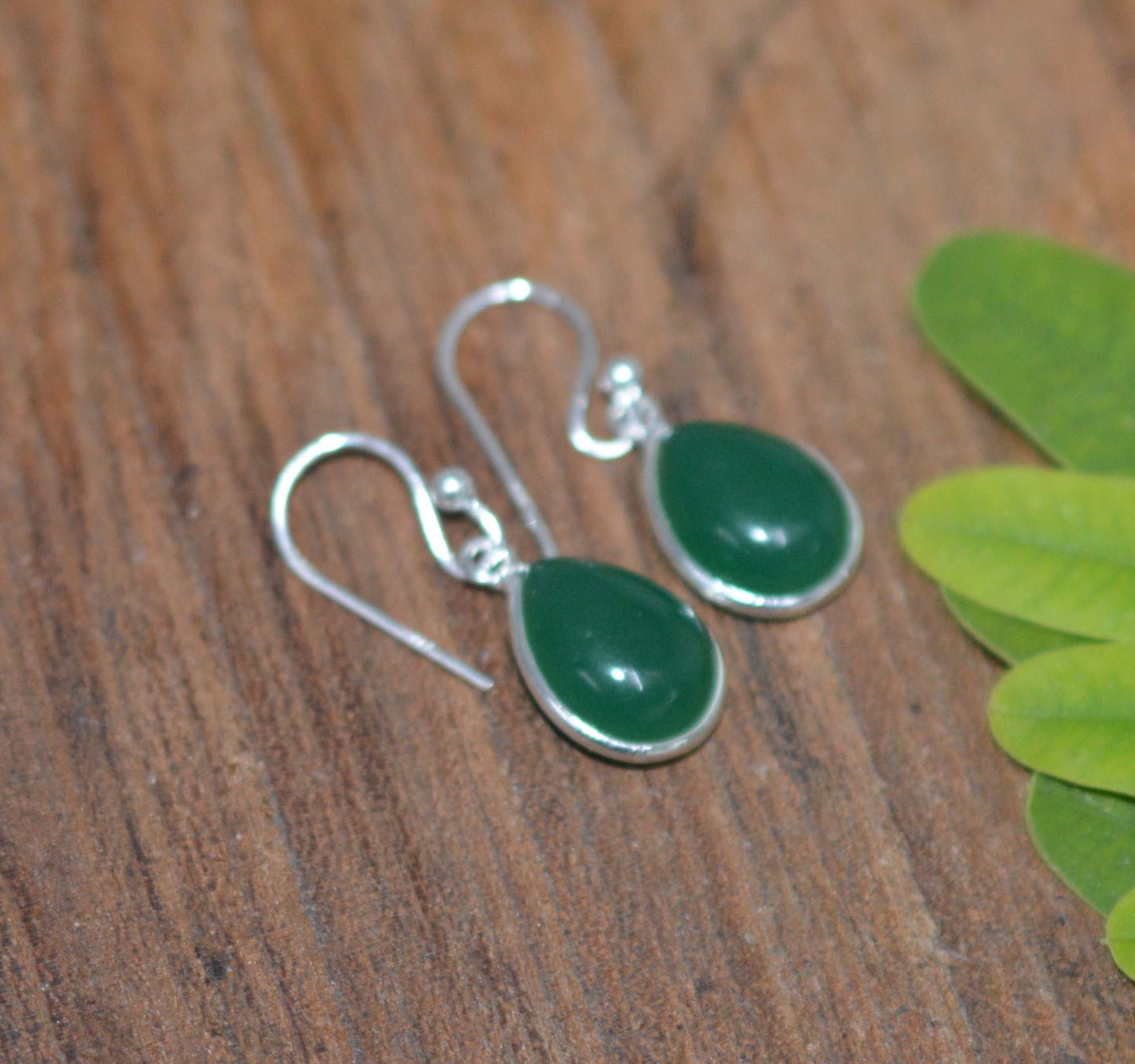 925 SOLID STERLING SILVER GREEN ONYX HOOK EARRING-1 INCH