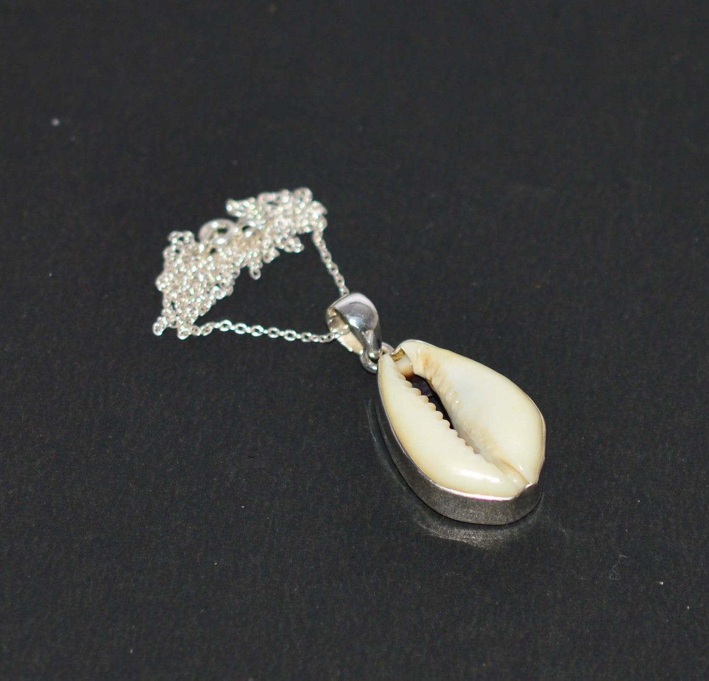 925 Solid Sterling Silver Cowrie Shell Pendant - 4.2 Grams