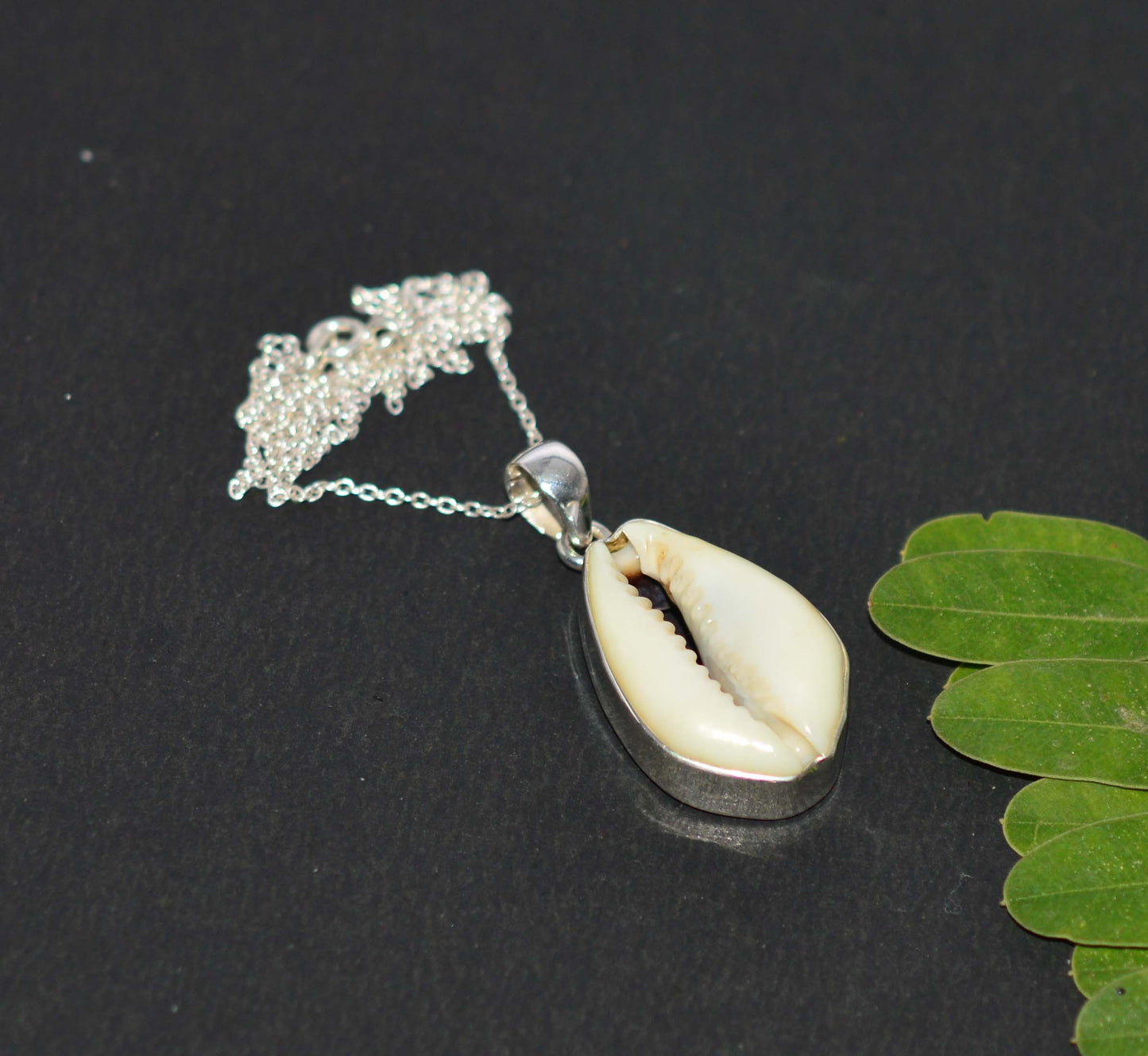 925 Solid Sterling Silver Cowrie Shell Pendant - 4.2 Grams