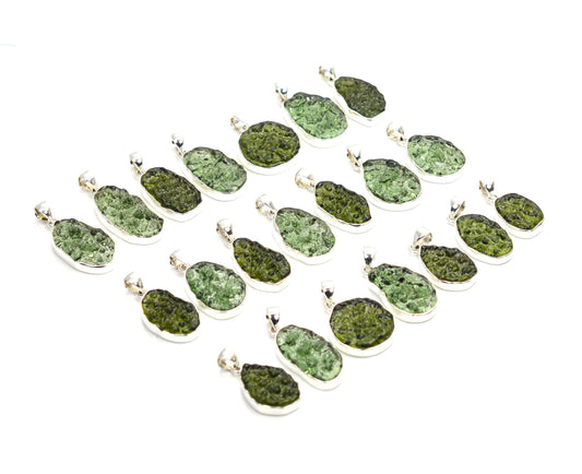 WHOLESALE 21PC 925 SOLID STERLING SILVER LAB GREEN MOLDAVITE PENDANT LOT