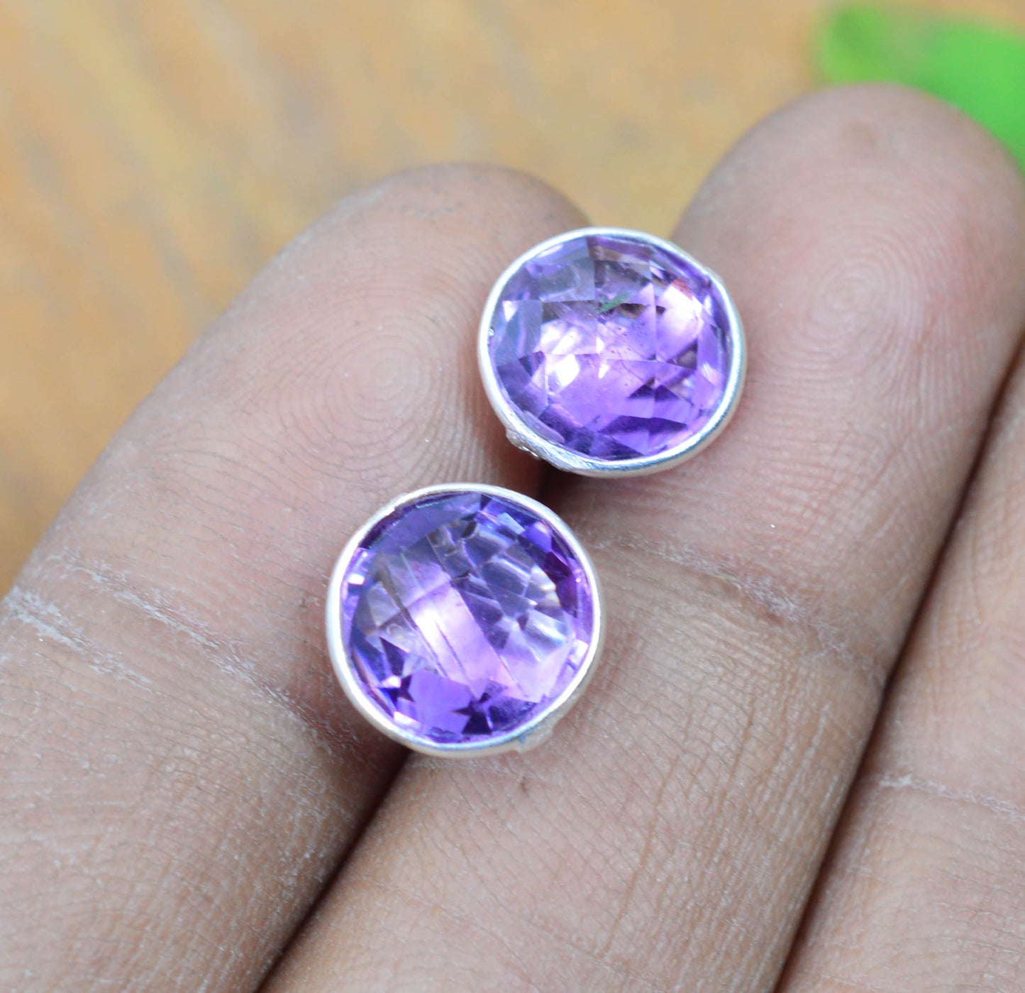 WHOLESALE 11PR 925 STERLING SILVER NATURAL CUT PURPLE AMETHYST STUD EARRING