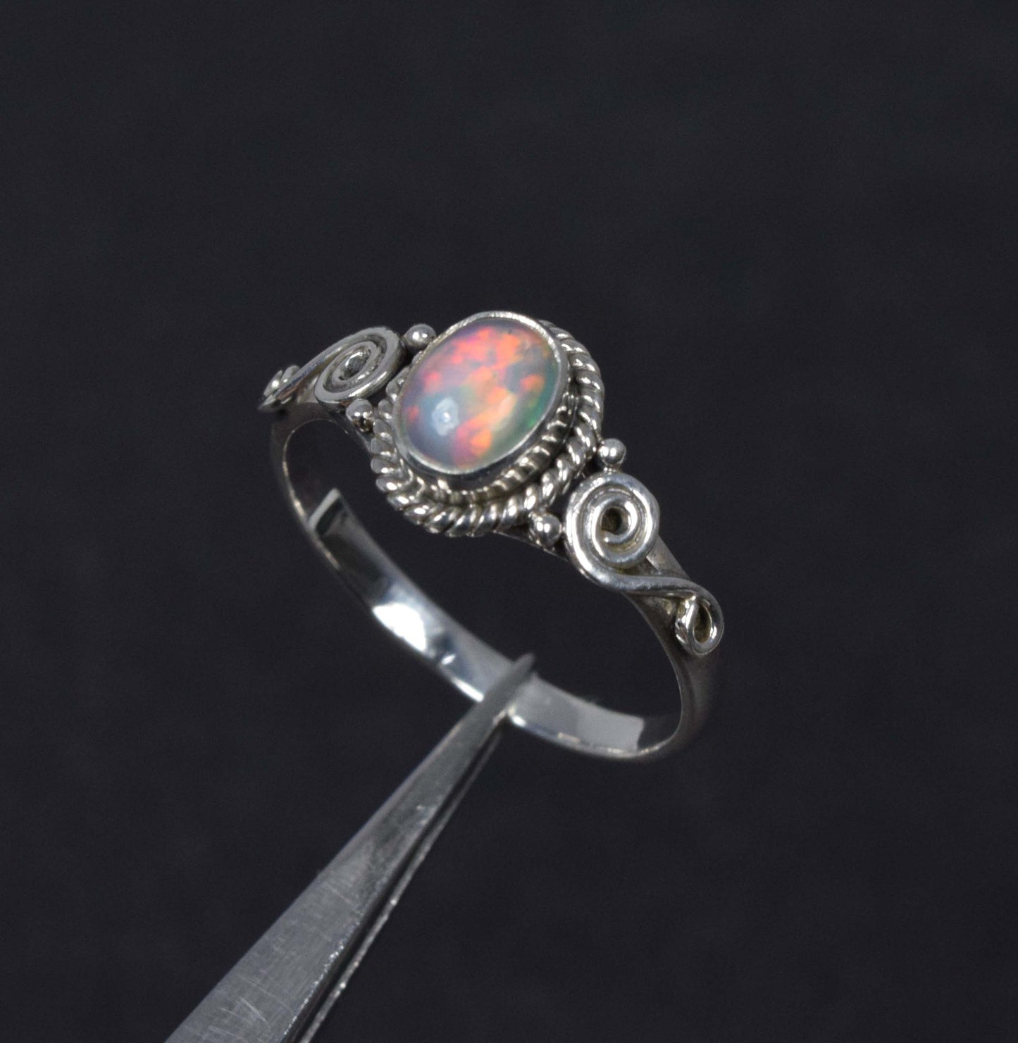 925 Solid Sterling Silver Natural Ethiopian Opal Designer Ring - 2.7 Grams