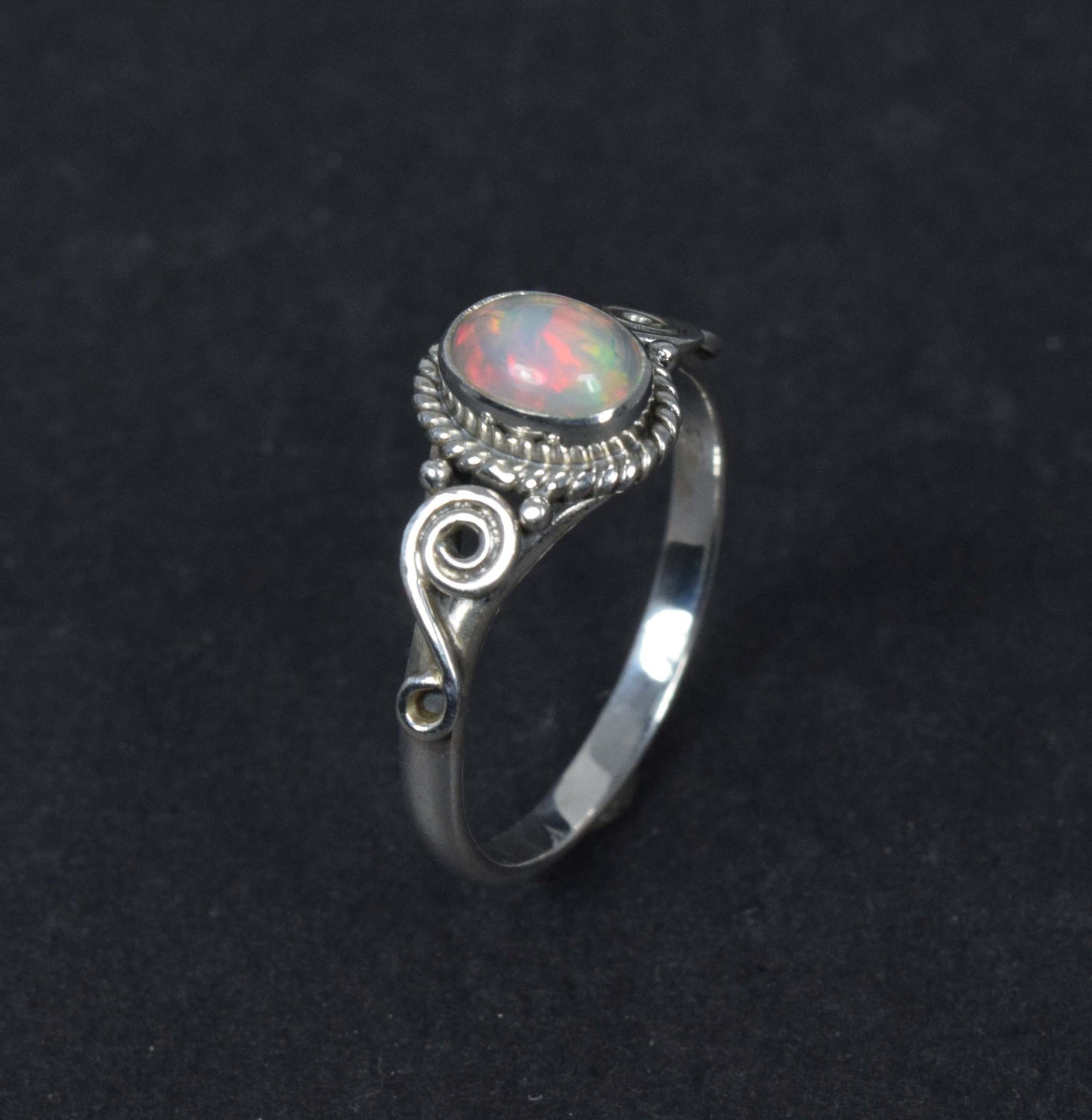 925 Solid Sterling Silver Natural Ethiopian Opal Designer Ring - 2.7 Grams