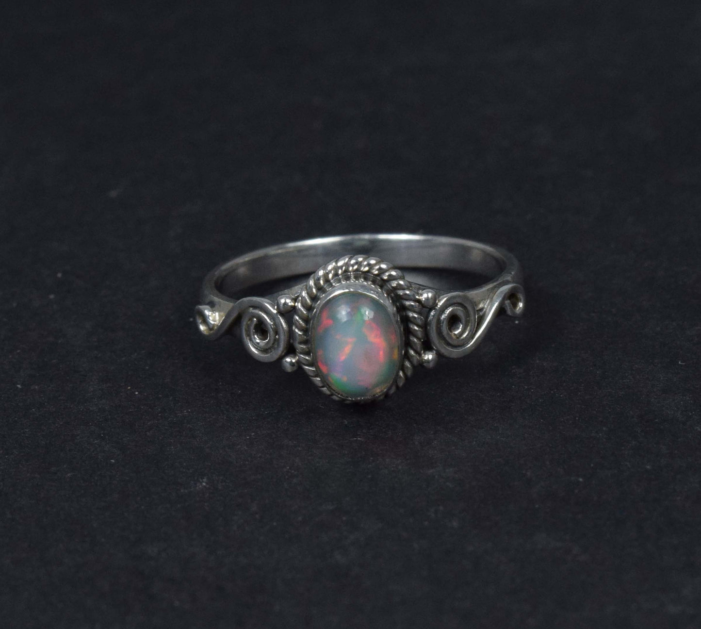 925 Solid Sterling Silver Natural Ethiopian Opal Designer Ring - 2.7 Grams