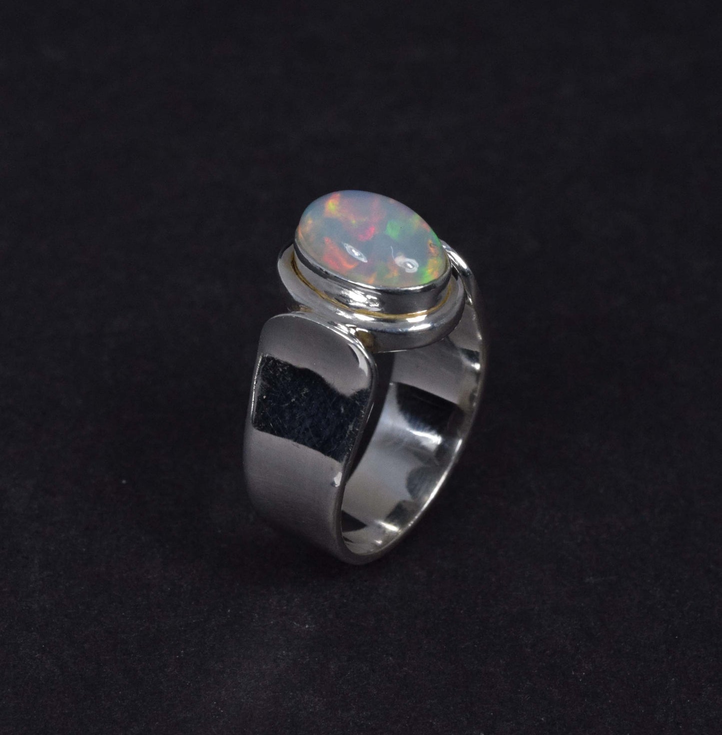 925 Solid Sterling Silver Natural Ethiopian Opal Ring - 6 Grams