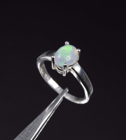 925 Solid Sterling Silver Natural Gemstone Prong Setting Ring - 3 Grams