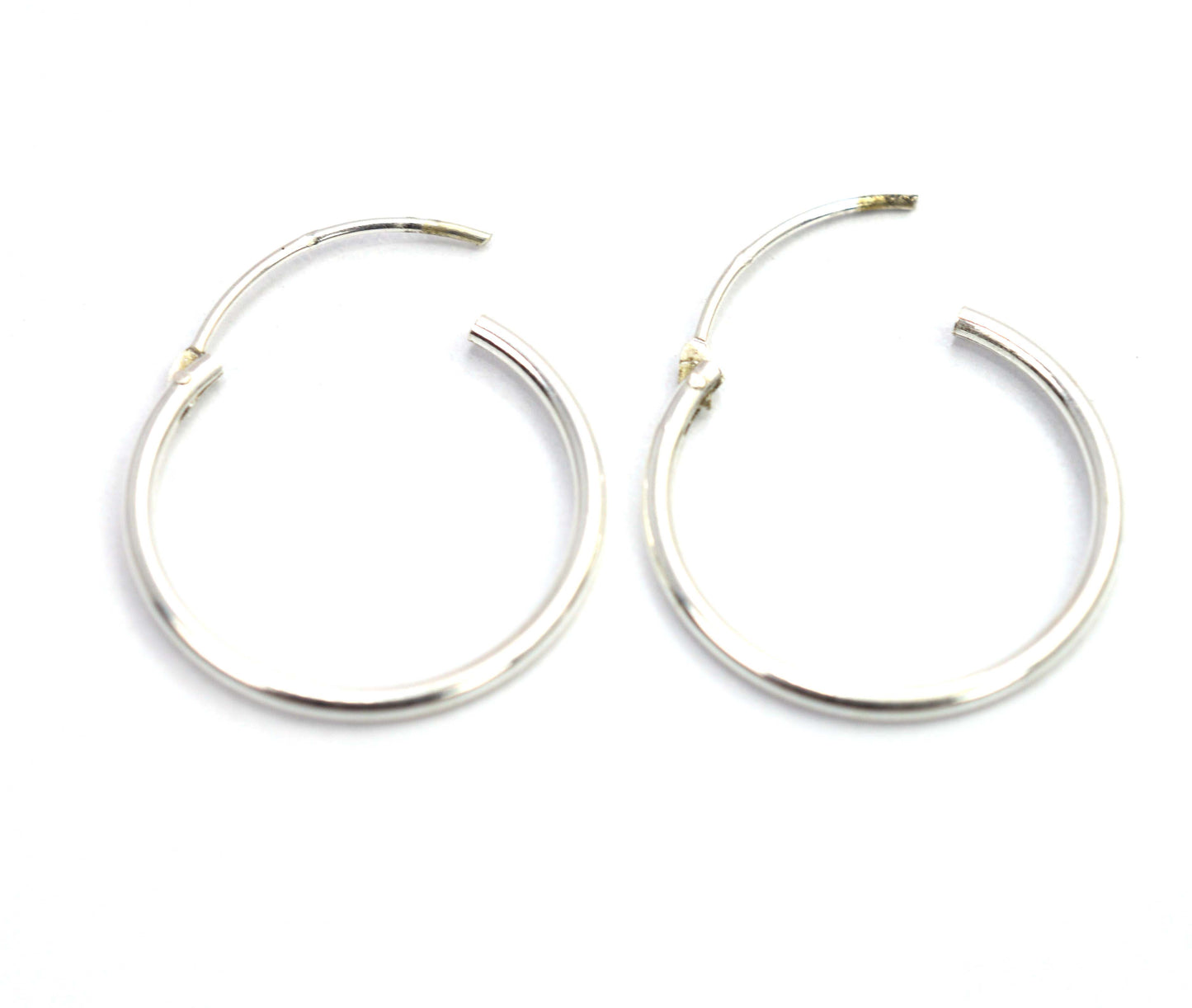 925 Solid Sterling Silver Plain Hoop Earring - 0.6 Grams