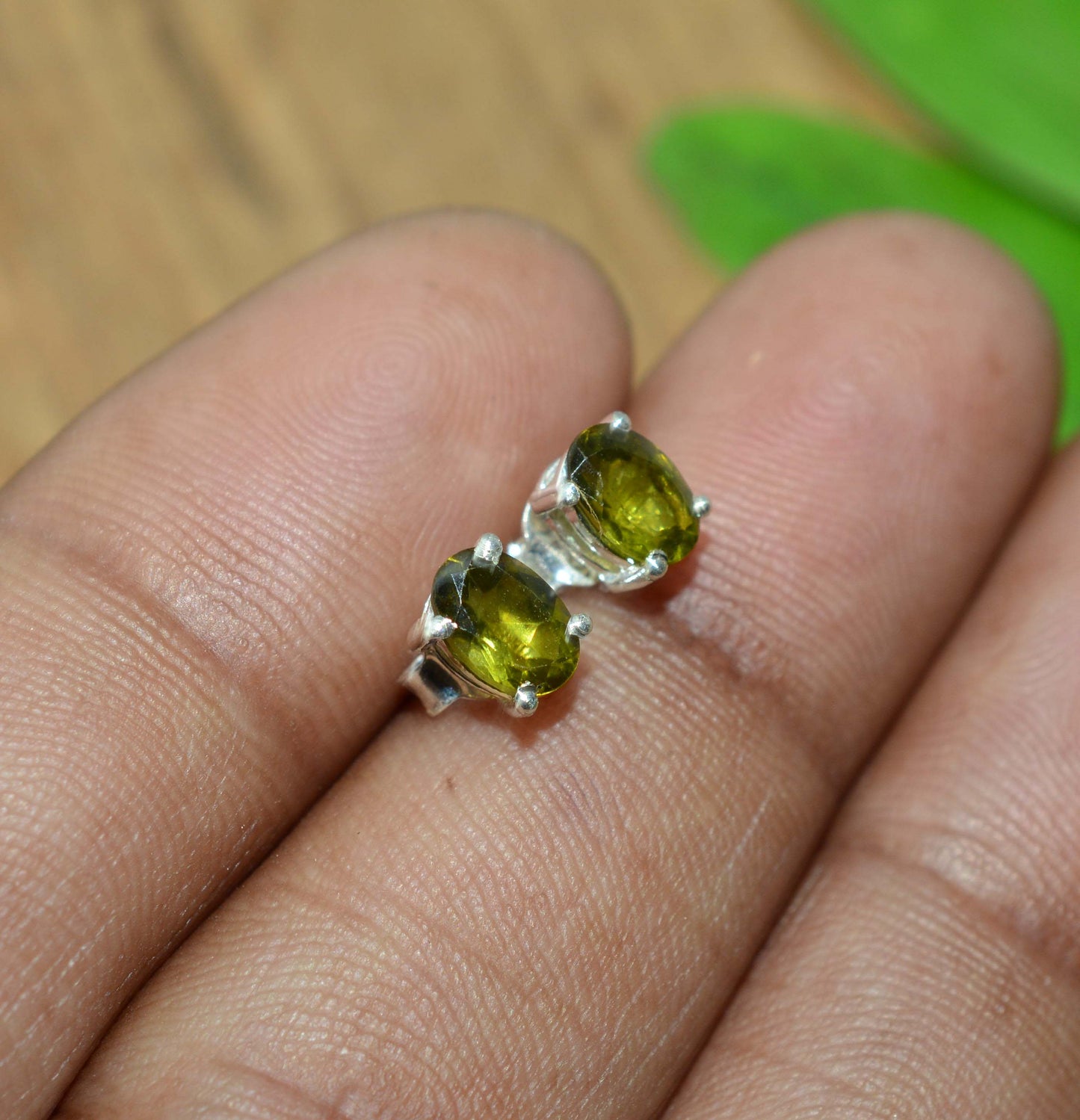 WHOLESALE 5PR 925 SOLID STERLING SILVER CUT GREEN PERIDOT STUD EARRING LOT