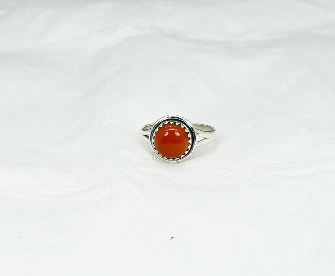925 Solid Sterling Silver Red Carnelian Ring - 5 US