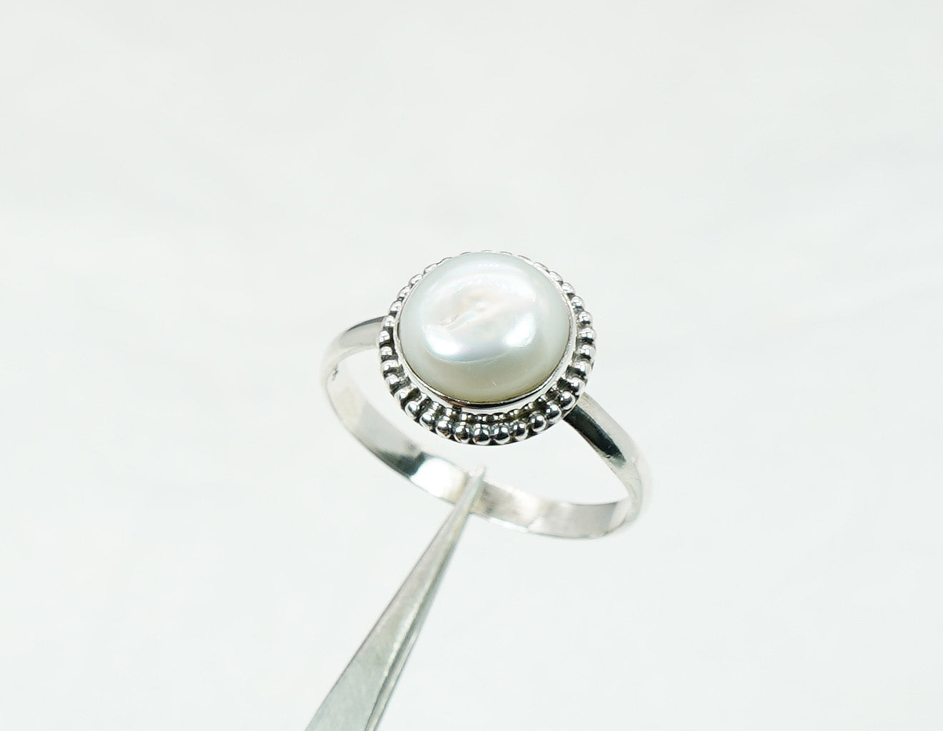 925 Solid Sterling Silver Freshwater Pearl Ring - 7 US
