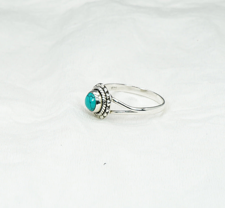 925 Solid Sterling Silver Blue Turquoise Ring - 10 US