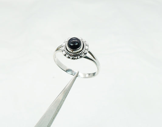 925 Solid Sterling Silver Blue Sunstone Ring - 9 US