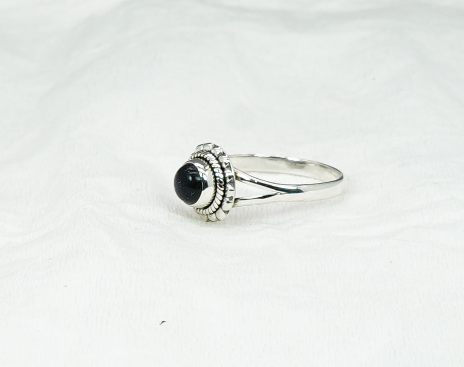925 Solid Sterling Silver Blue Sunstone Ring - 9 US