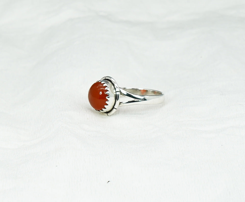 925 Solid Sterling Silver Red Carnelian Ring - 5 US