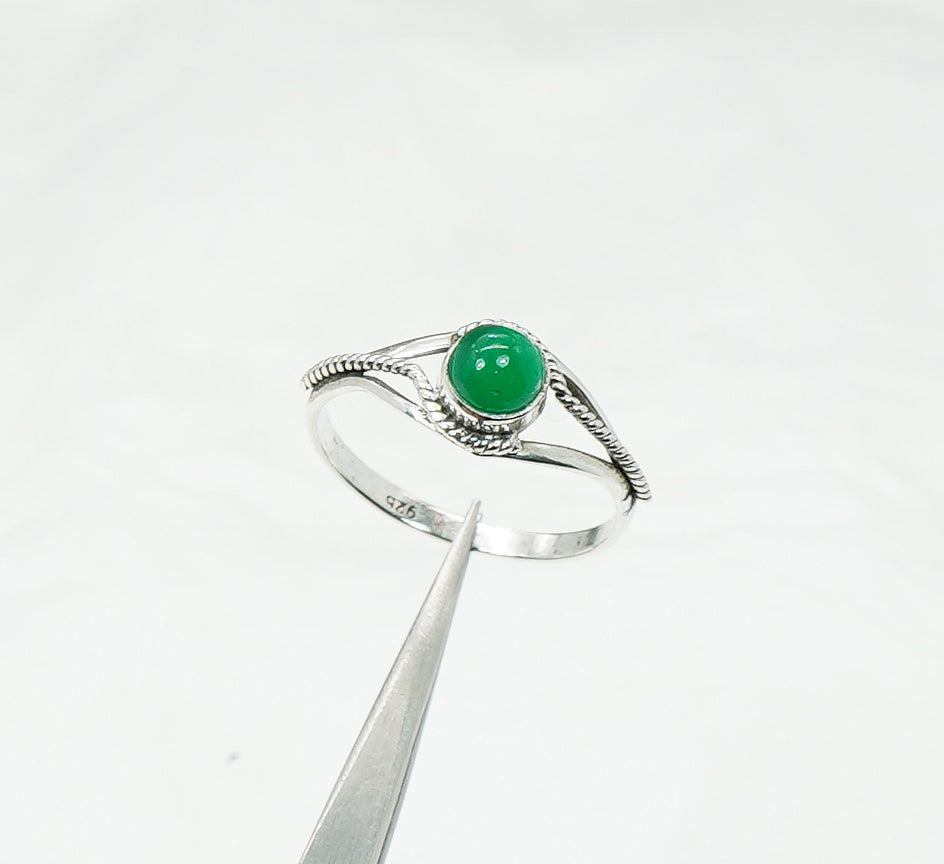 925 Solid Sterling Silver Green Onyx Ring - 7 US
