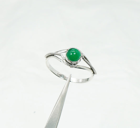 925 Solid Sterling Silver Green Onyx Ring - 7 US