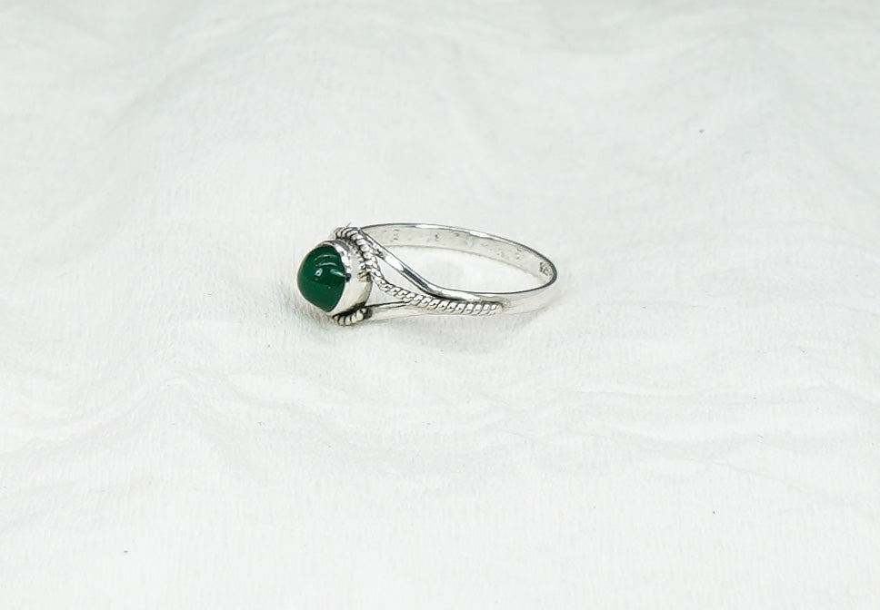 925 Solid Sterling Silver Green Onyx Ring - 7 US