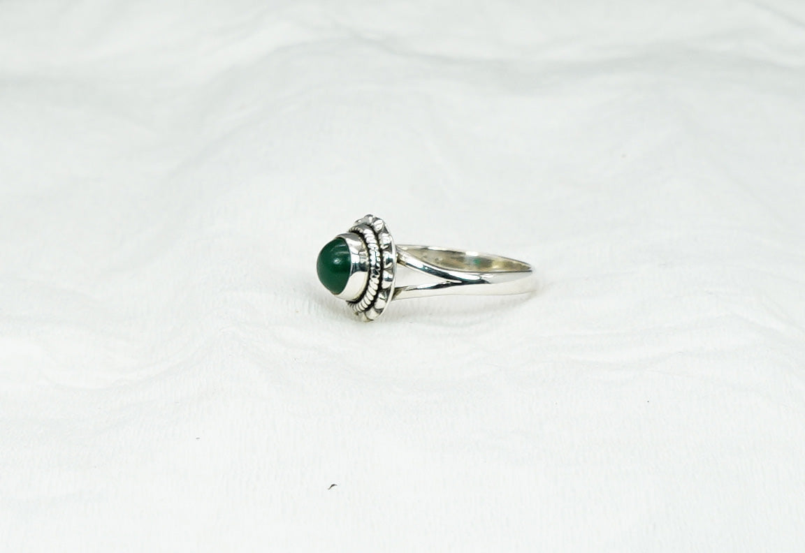 925 Solid Sterling Silver Green Onyx Ring - 6 US