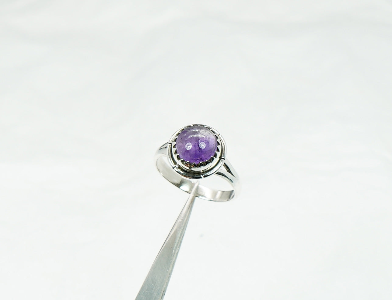 925 Solid Sterling Silver Purple Amethyst Ring - 5 US