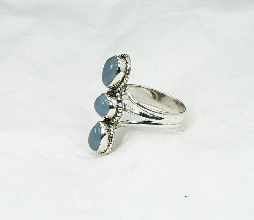 925 Solid Sterling Silver Blue Chalcedony Ring  - 9 US