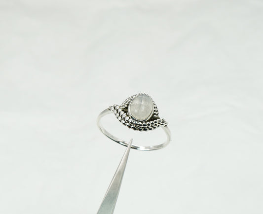 925 Solid Sterling Silver White Rainbow Moonstone Ring - 11 US