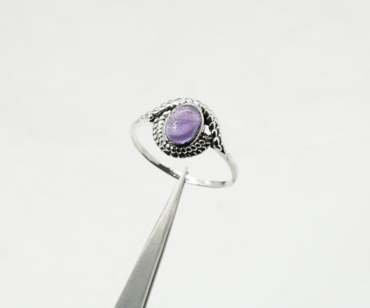 925 Solid Sterling Silver Purple Amethyst Ring - 11 US