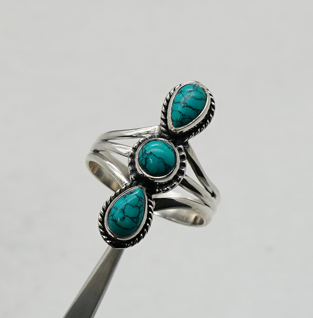 925 Solid Sterling Silver Blue Turquoise Ring - 9 US