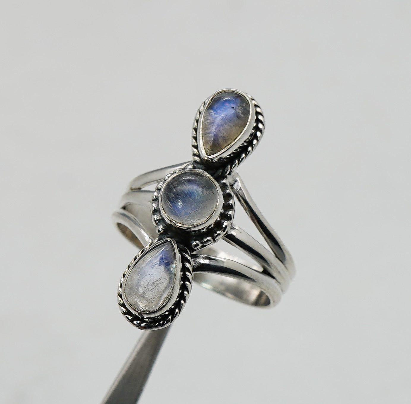 925 Solid Sterling Silver White Rainbow Moonstone Ring - 10 US