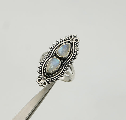 925 Solid Sterling Silver White Rainbow Moonstone Ring - 9 US