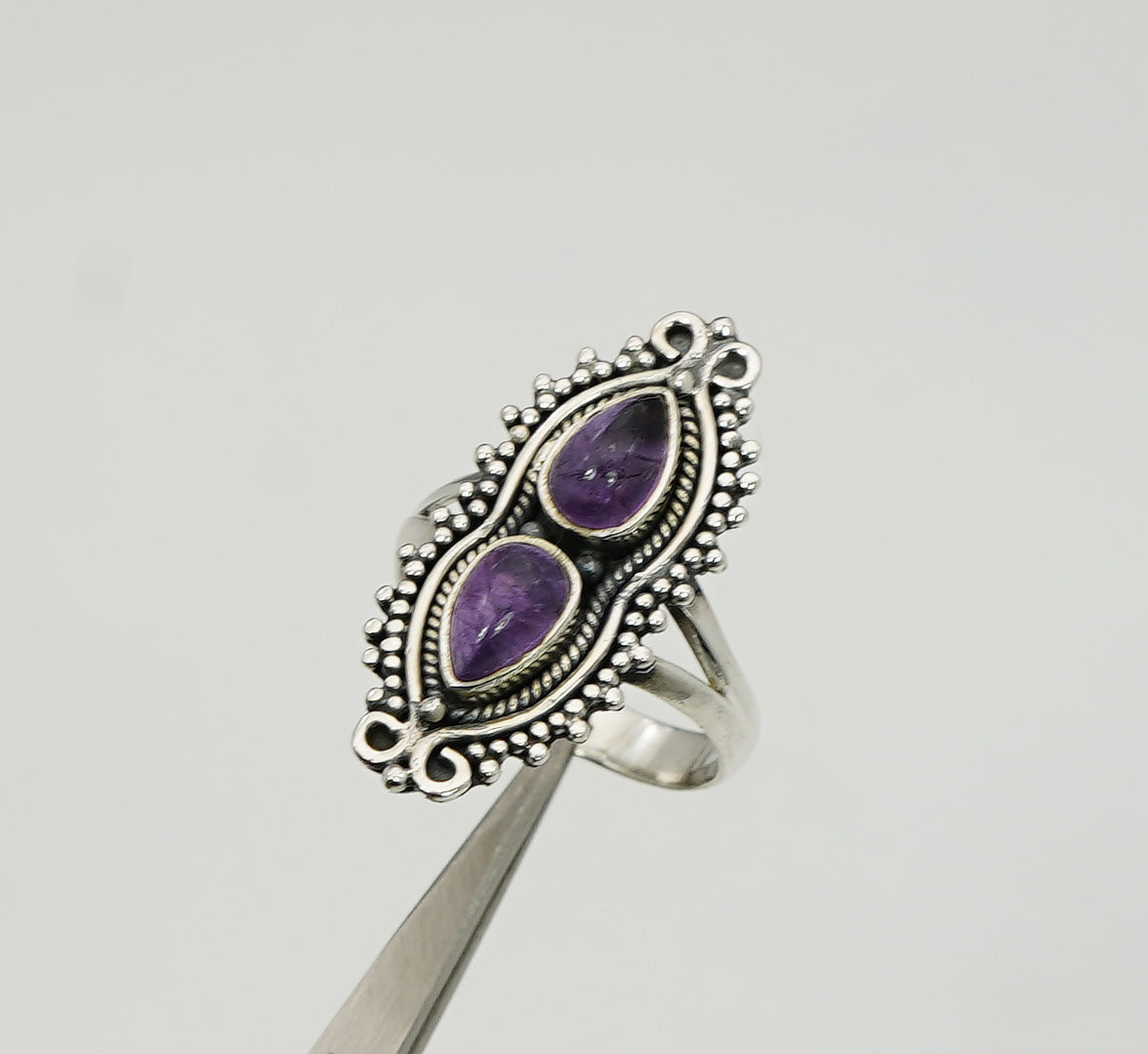 925 Solid Sterling Silver Purple Amethyst Ring - 10 US