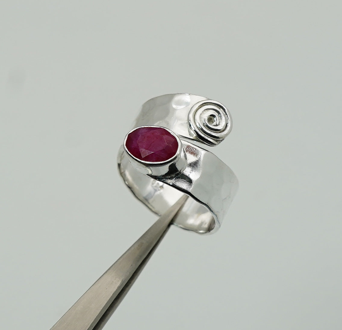 925 Solid Sterling Silver Red Ruby Hammered Adjustable Ring