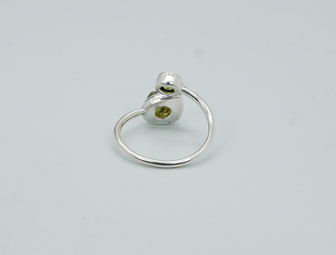 925 Solid Sterling Silver Cut Green Peridot Adjustable Ring - 8 US