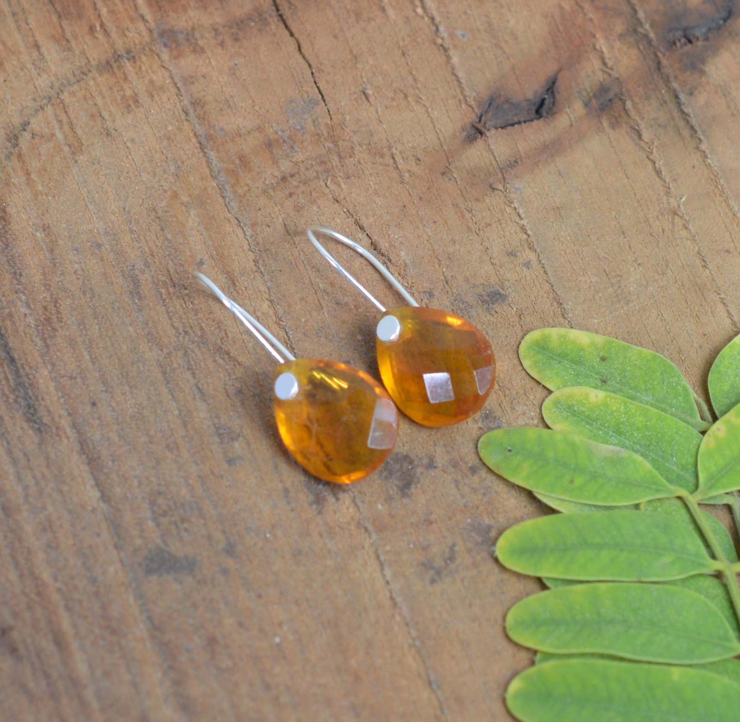 925 SOLID STERLING SILVER CUT HONEY QUARTZ WIRE EARRING -1.1 INCH