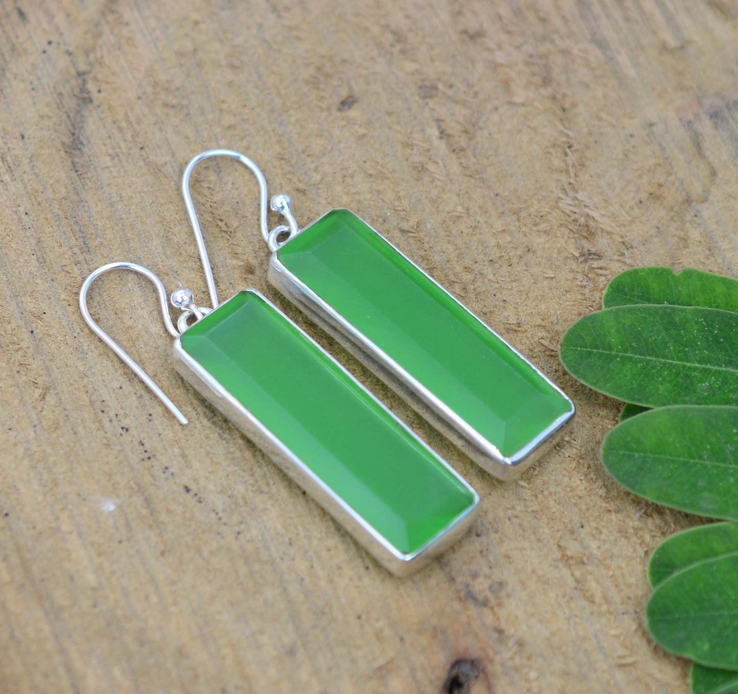 925 SOLID STERLING SILVER FACETED GREEN JADE HOOK EARRING -1.7 INCH