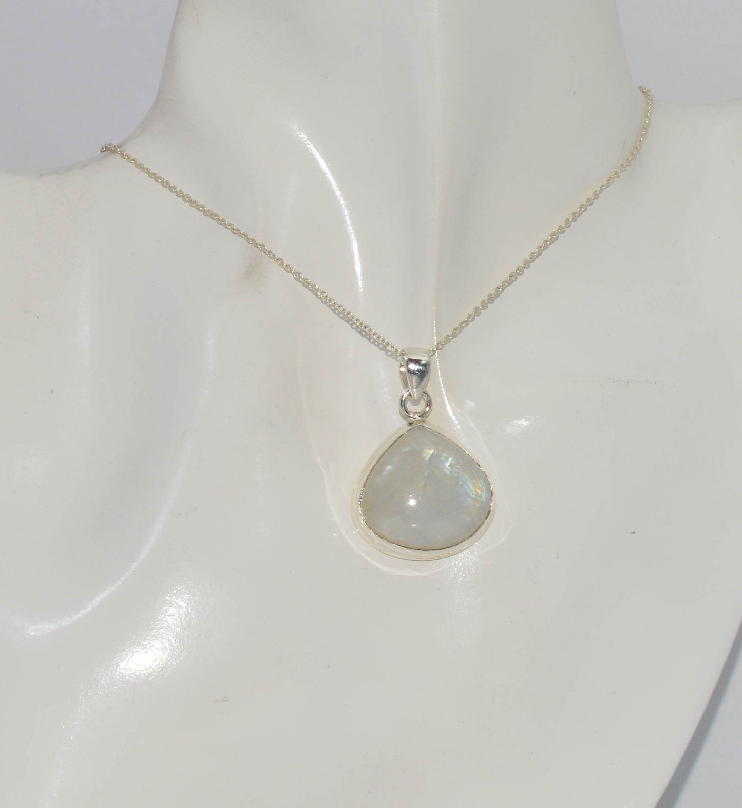 925 Solid Sterling Silver White Rainbow Moonstone Chain Pendant-19.3 INCH