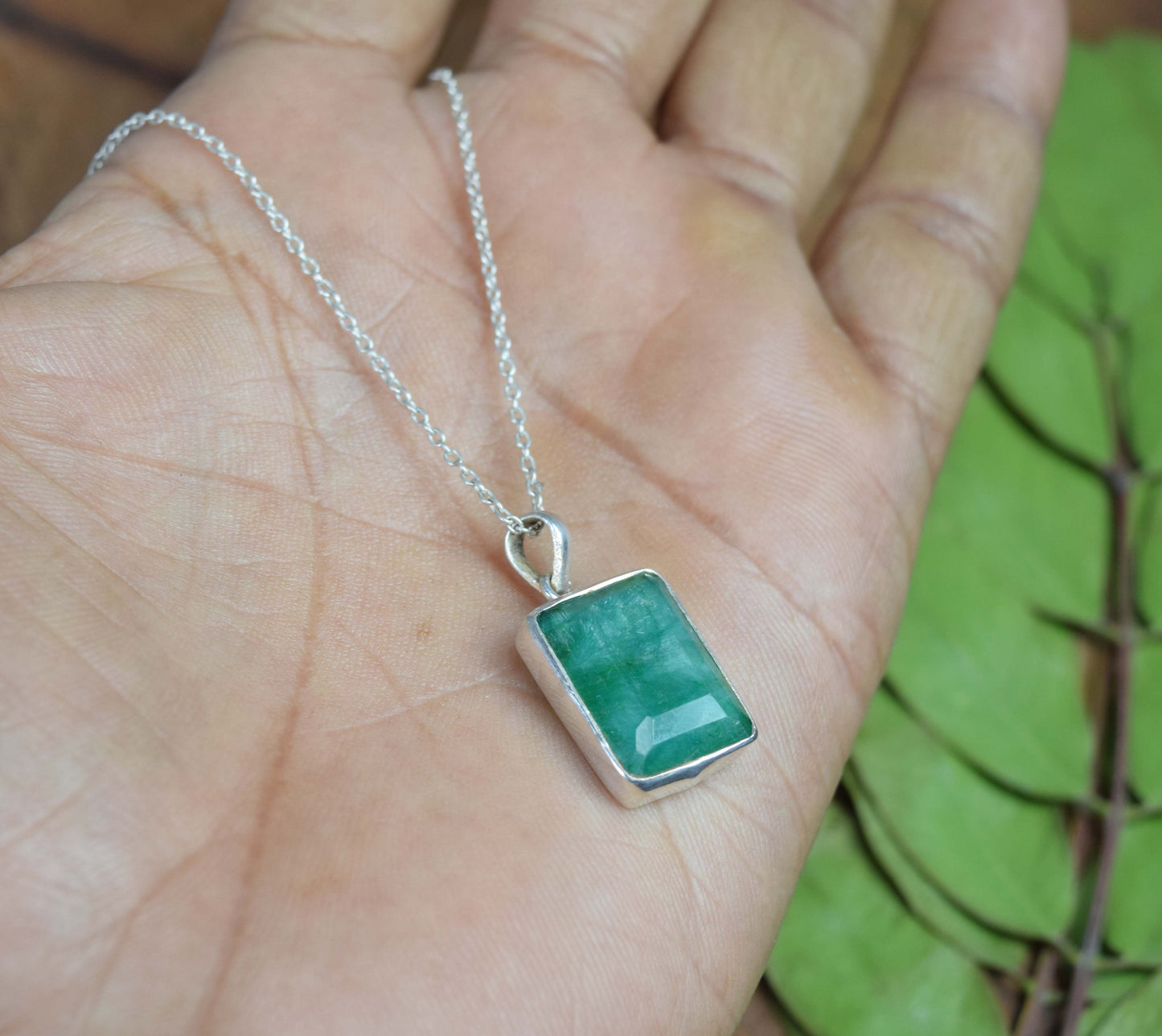 925 Solid Sterling Silver Cut Green Simulated Emerald Chain Pendant-19 Inch