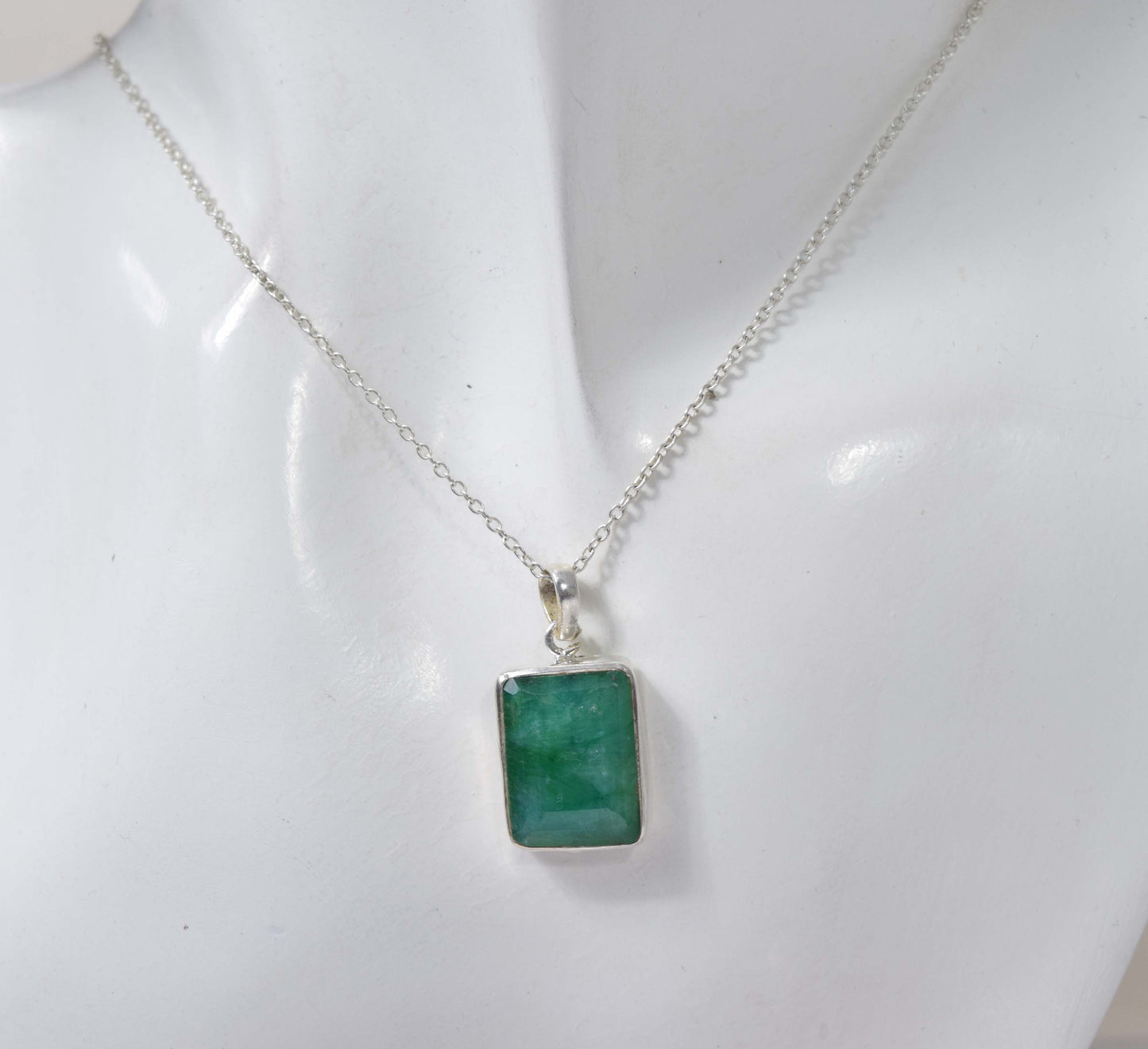 925 Solid Sterling Silver Cut Green Simulated Emerald Chain Pendant-19 Inch